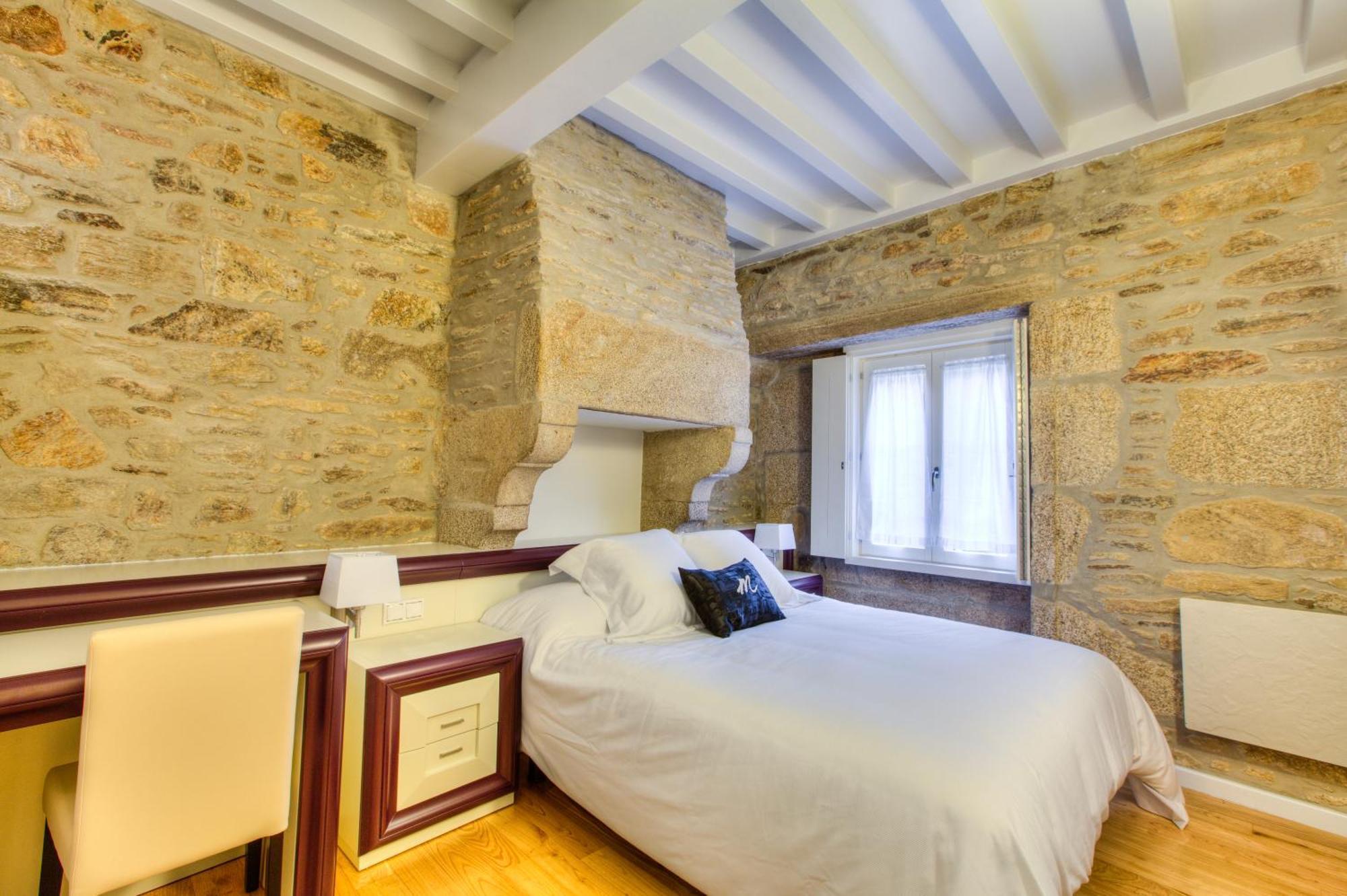 Hotel Montenegro Compostela Santiago de Compostela Ngoại thất bức ảnh