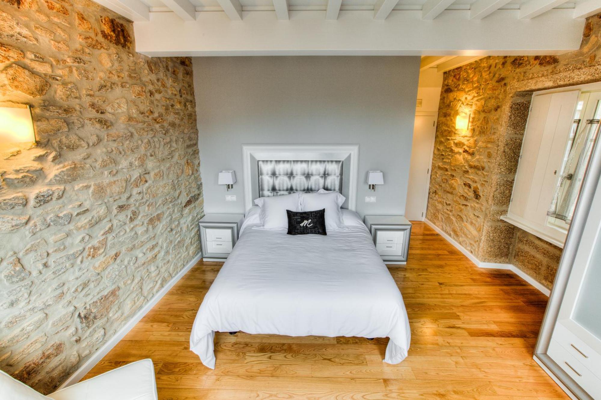Hotel Montenegro Compostela Santiago de Compostela Ngoại thất bức ảnh