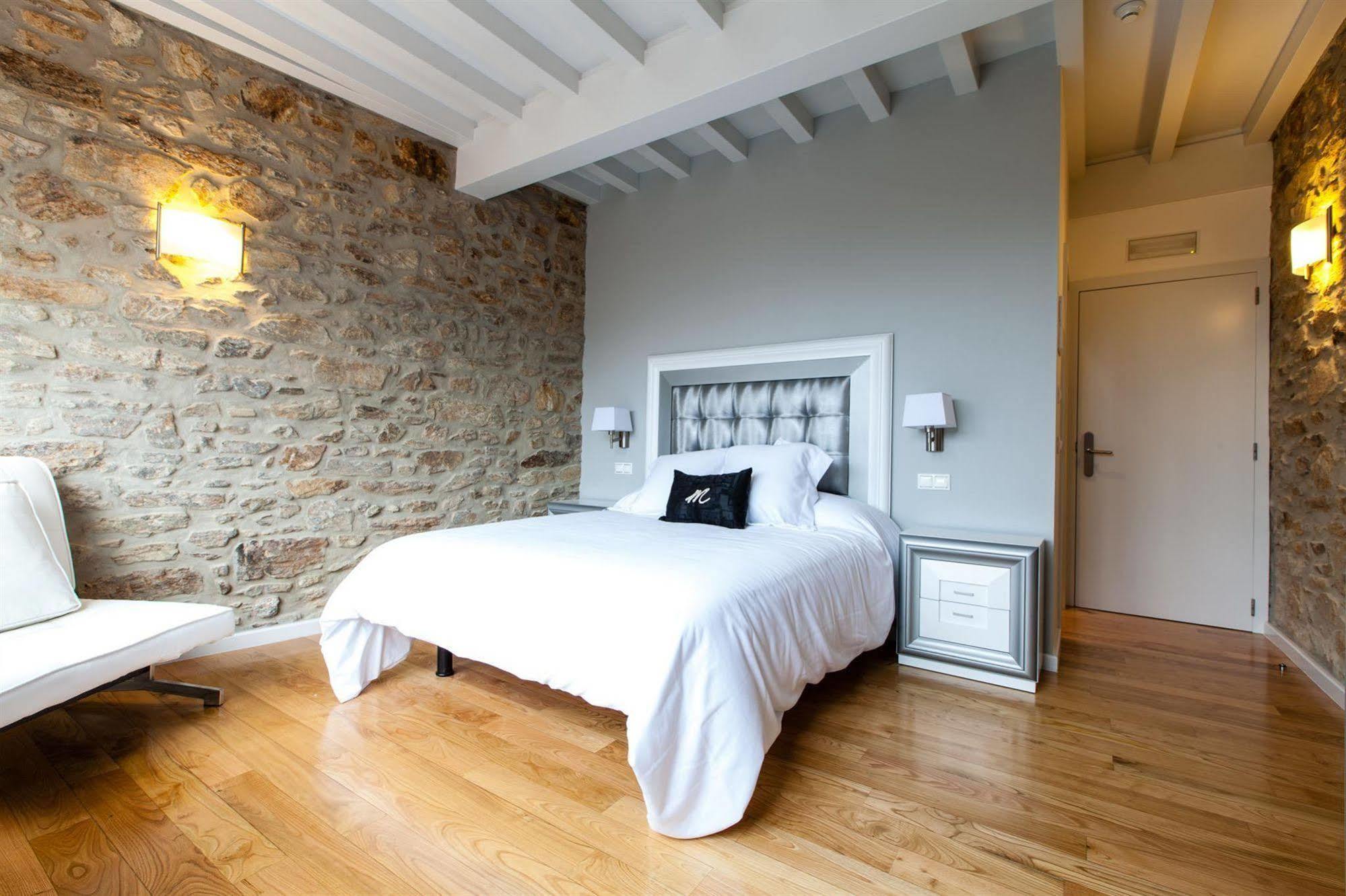 Hotel Montenegro Compostela Santiago de Compostela Ngoại thất bức ảnh