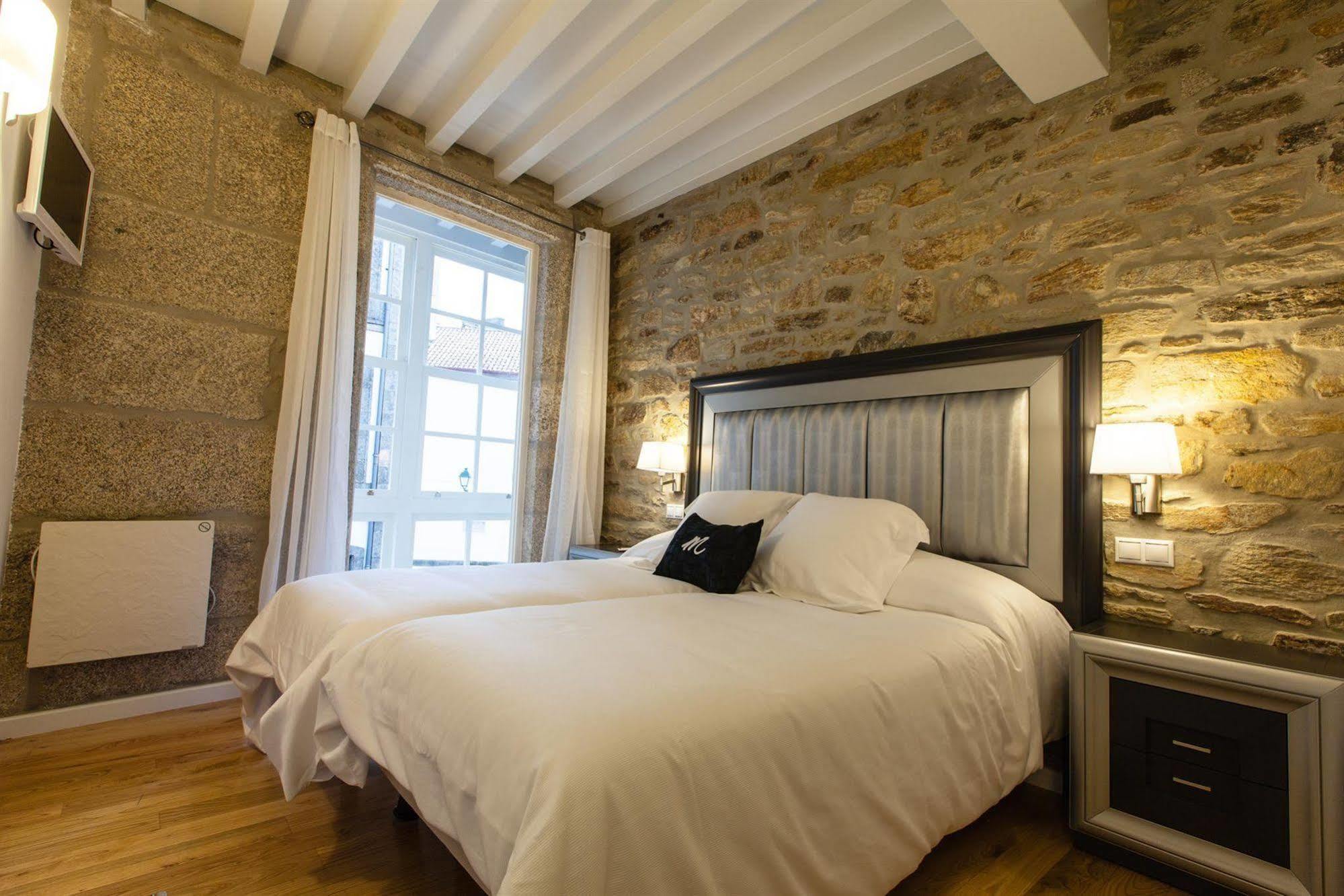 Hotel Montenegro Compostela Santiago de Compostela Ngoại thất bức ảnh