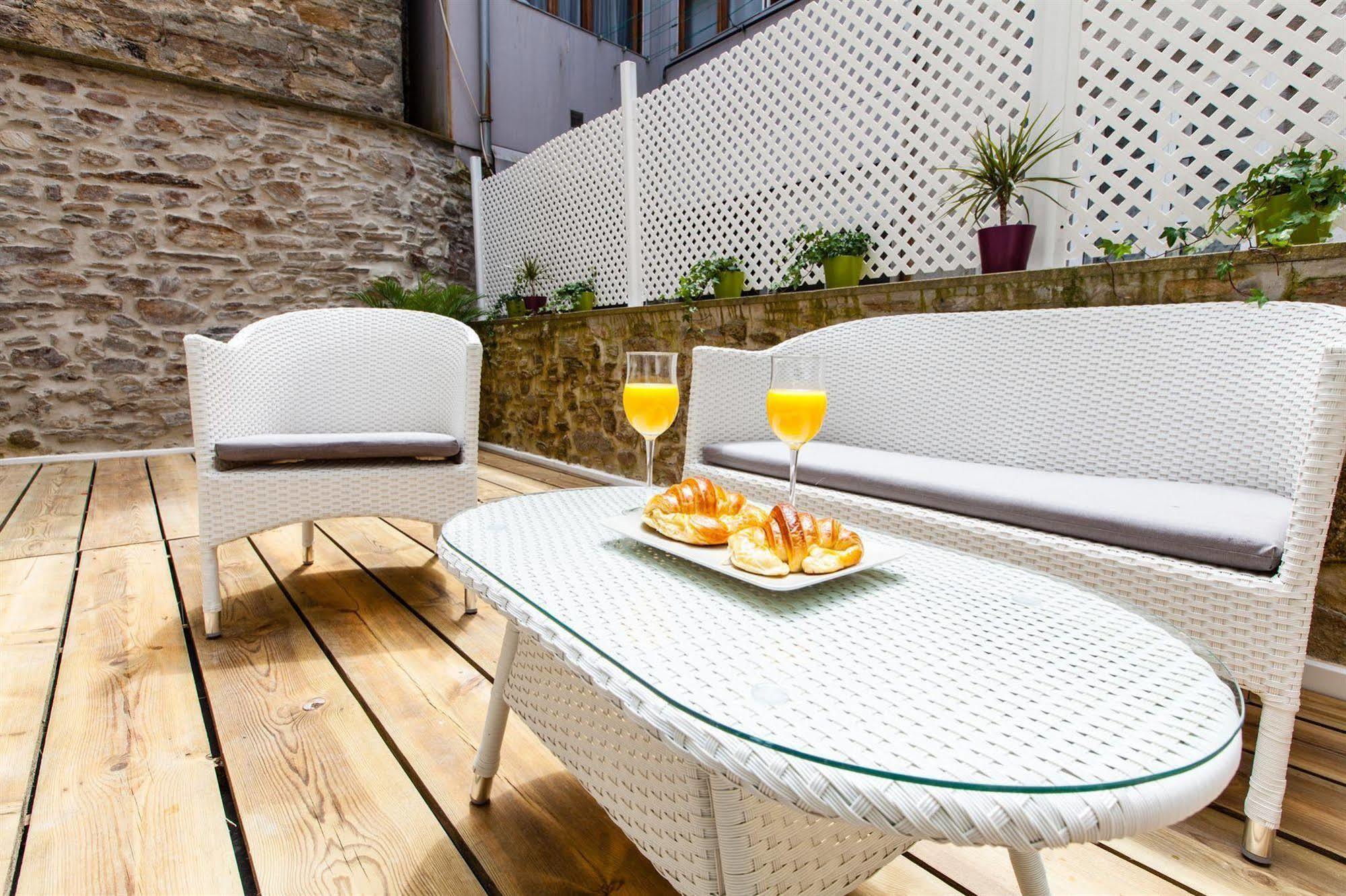 Hotel Montenegro Compostela Santiago de Compostela Ngoại thất bức ảnh
